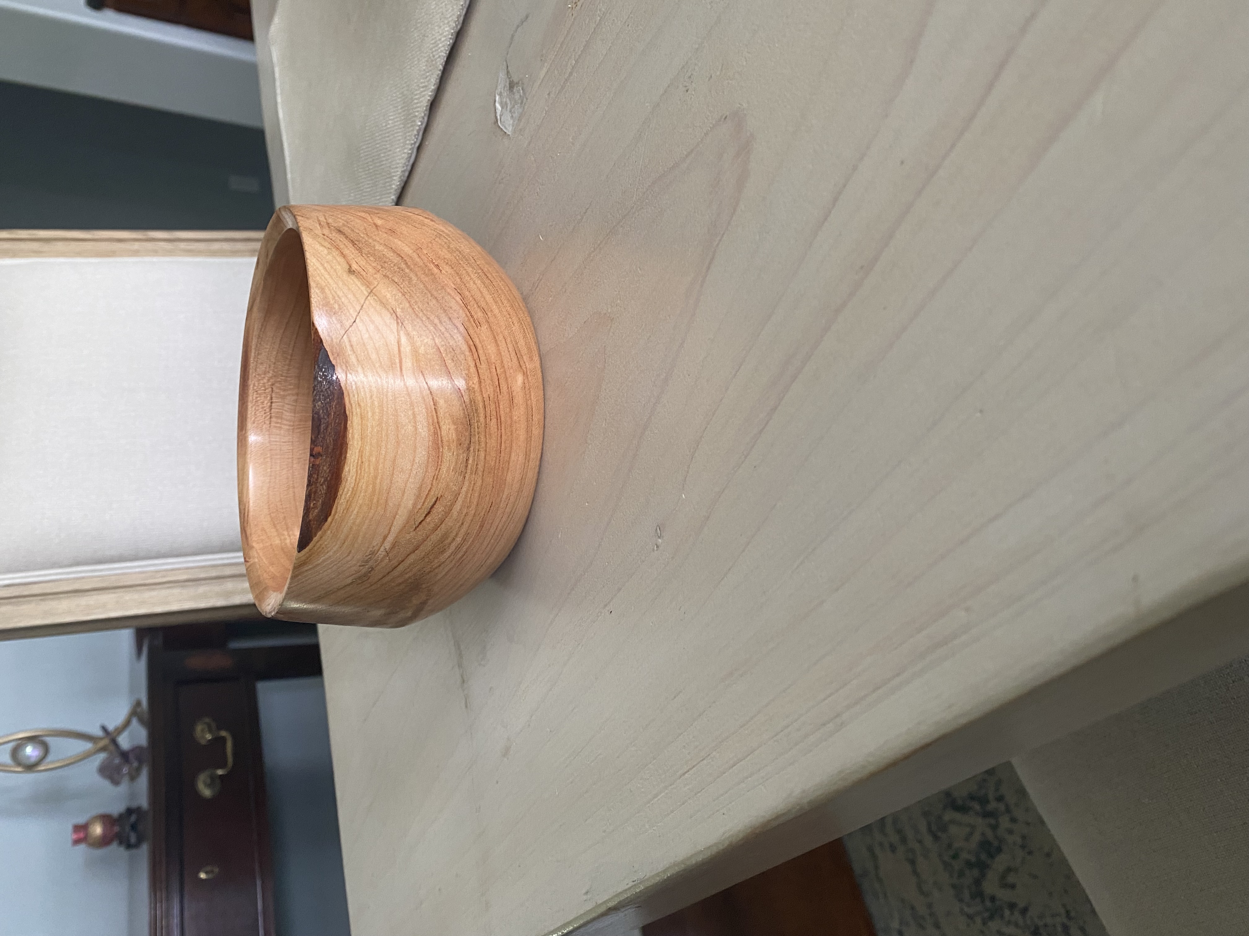 Shallow Pear Bowl — Pear (light)