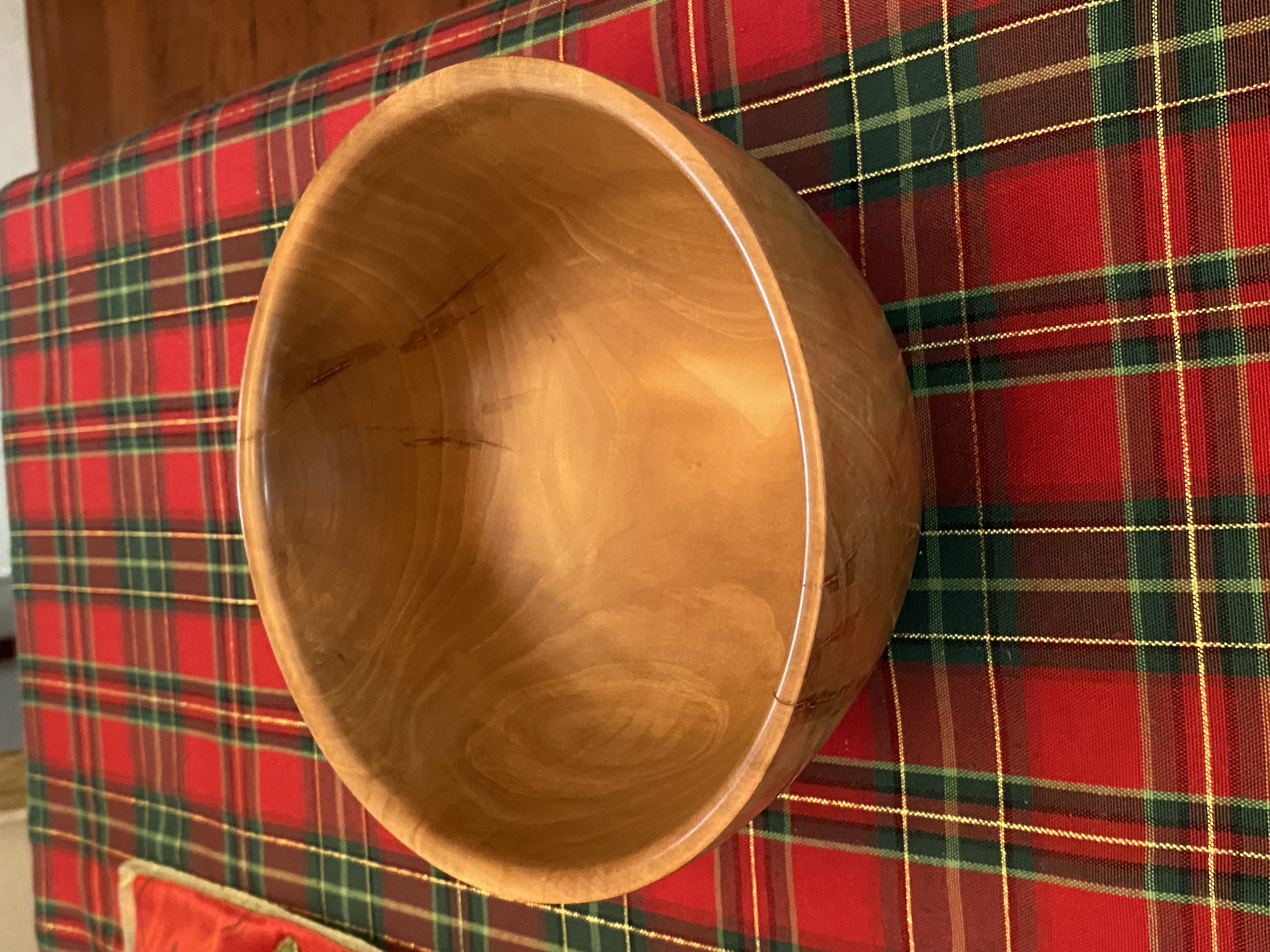 Dark Pear Bowl — Pear (dark)